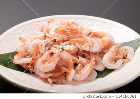 Steamed Sakura Shrimp from Shizuoka Prefecture 114166361