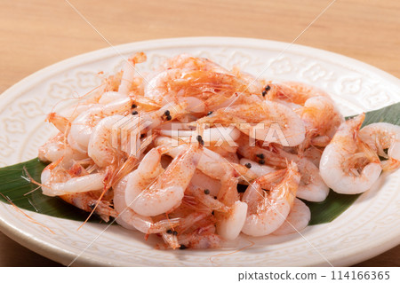 Steamed Sakura Shrimp from Shizuoka Prefecture Steamed Sakura Shrimp from Shizuoka Prefecture 114166365