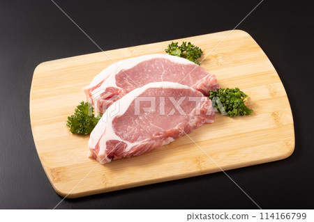 [Okinawa Agu Pork] Pork loin for steak and cutlet 114166799