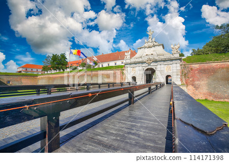 Amazing cityscape and View at principal gate for entrance in medieval fortress of Alba Iulia (Carolina) Amazing cityscape and View at principal gate for entrance in medieval fortress of Alba Iulia (Carolina) 114171398
