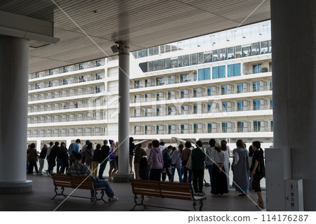 正在金澤港送行的遊輪 | 石川縣金澤市 正在金澤港送行的遊輪 | 石川縣金澤市 114176287