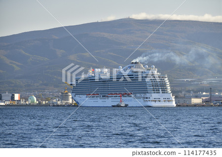 Photographing the cruise ship Royal Princess calling at Hakodate Port in Hakodate, Hokkaido in early summer Photographing the cruise ship Royal Princess calling at Hakodate Port in Hakodate, Hokkaido in early summer 114177435