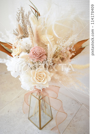 Natural bouquet, dried flowers Natural bouquet, dried flowers 114178409