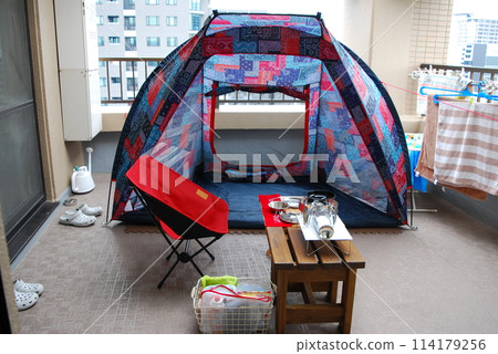 Tent pitched on the balcony Tent pitched on the balcony 114179256