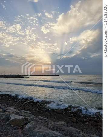 Watching the sunrise on the road from Puerto de Sagunto to Canet Watching the sunrise on the road from Puerto de Sagunto to Canet 114182326