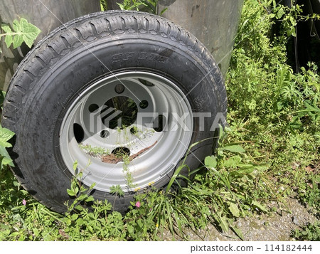 Tires left outside 114182444