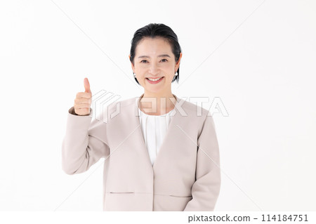 Middle-aged woman, business, thumbs up Middle-aged woman, business, thumbs up 114184751