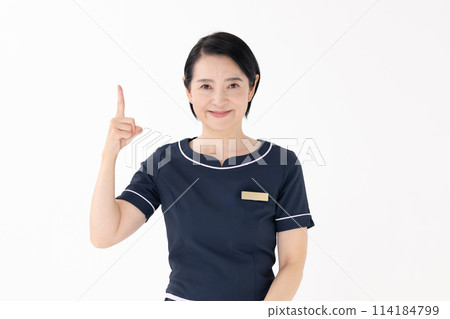 中女美容師制服指點 114184799