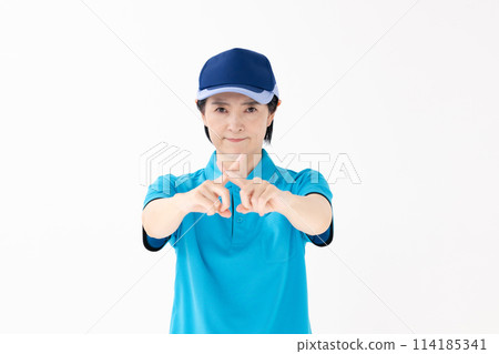 中女制服x 114185341