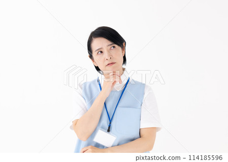 Middle-aged woman, helper, childcare, worries 114185596