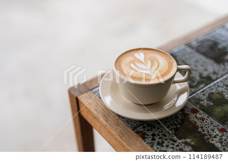 Cafe latte Cafe latte 114189487