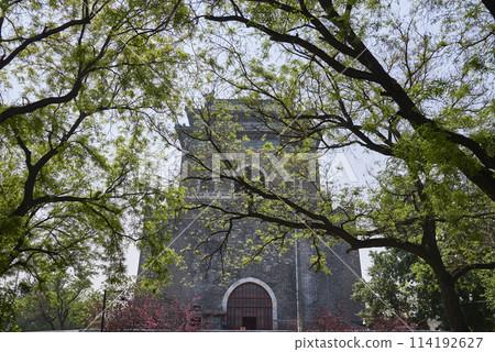 Bell Tower in Beijing, China in spring, famous Beijing landmark 114192627