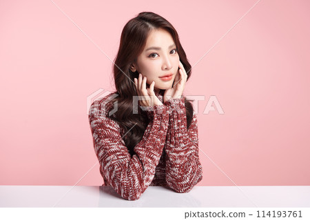 Beautiful young asian woman with clean fresh skin on pink background, Face care, Facial treatment, Cosmetology, beauty and spa, Asian women portrait. 114193761