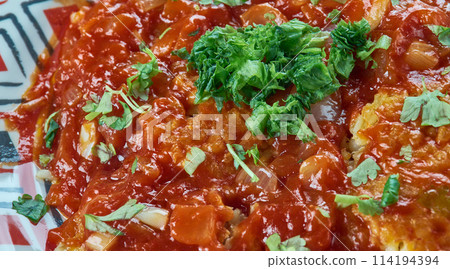 Bulgur Kofte 114194394