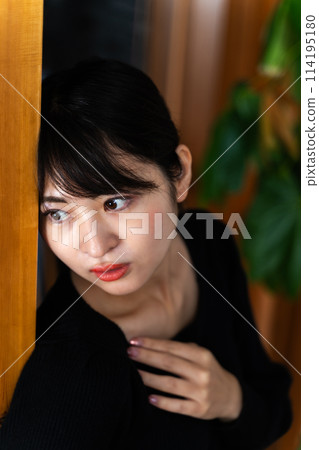 Portrait model 114195180