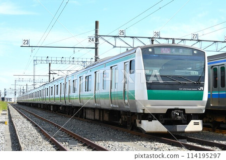 E233 series 7000 (commuter rapid service, Ikebukuro sign) parked at the depot 114195297