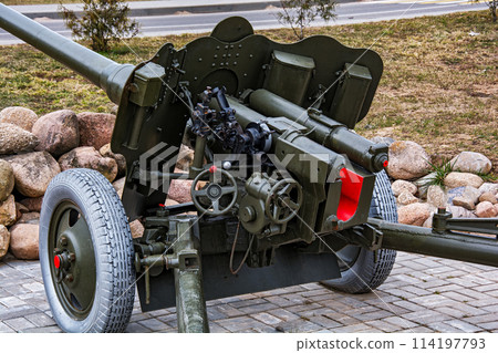 Artillery anti-tank 85 mm gun D-44 Artillery anti-tank 85 mm gun D-44 114197793