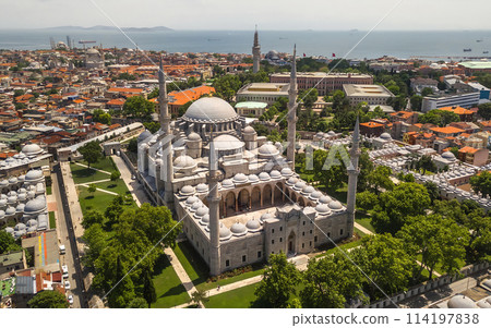 Aerial view of Suleymaniye Mosque 114197838