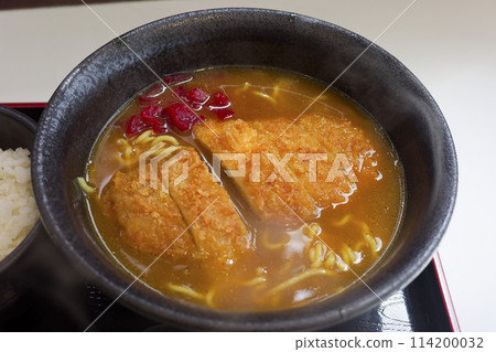 Curry Ramen 114200032