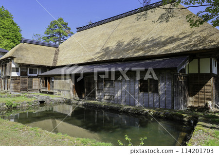 Back side of Meguro residence and pond Back side of Meguro residence and pond 114201703
