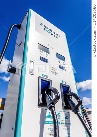 電動車充電裝置 電動車充電裝置 114202560