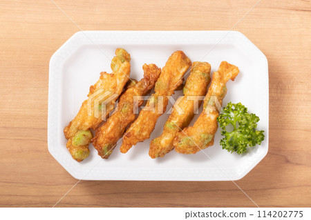 Edamame and dried squid, fried kamaboko Edamame and dried squid, fried kamaboko 114202775