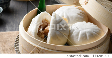 Nikuman(海鮮肉包) 用海鮮製成的肉包。 Nikuman(海鮮肉包) 用海鮮製成的肉包。 114204995