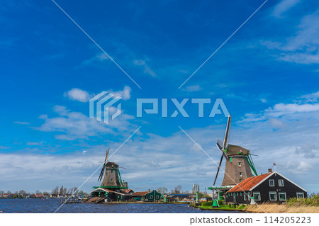 Dutch windmill village Zaanse Schans Dutch windmill village Zaanse Schans 114205223