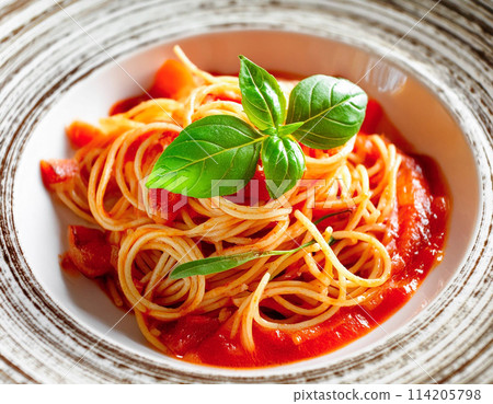 Pasta with tomato sauce and basil 114205798