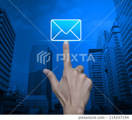 Business contact us online concept Business contact us online concept 114207294