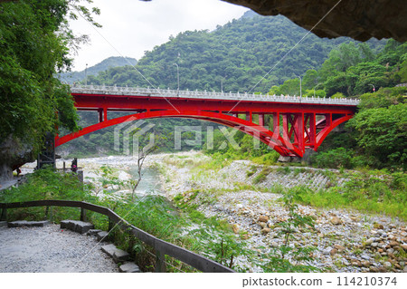台灣, 花蓮, 太魯閣, 沙卡步道, 紅鐵橋, 台灣, 希里恩, 太魯閣, 沙卡, 紅鐵橋 台灣, 花蓮, 太魯閣, 沙卡步道, 紅鐵橋, 台灣, 希里恩, 太魯閣, 沙卡, 紅鐵橋 114210374