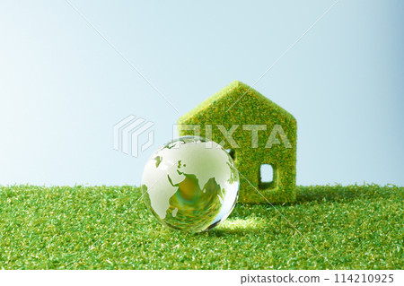 SDGs image 114210925