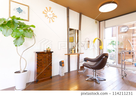 時尚美髮沙龍的內部形象 時尚美髮沙龍的內部形象 114211231