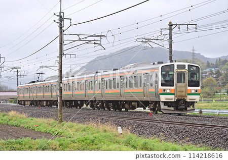 上越線五官沼田 JR 東日本 211 系列 A26 編組(高崎) 上越線五官沼田 JR 東日本 211 系列 A26 編組(高崎) 114218616