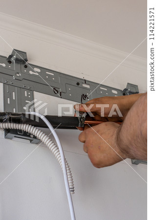 Crimping of air conditioner pipes Lviv Ukraine 08.04.24 114221571