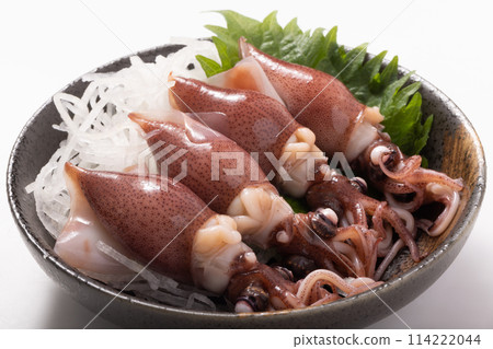 [From Toyama Prefecture] Boiled Firefly Squid 114222044