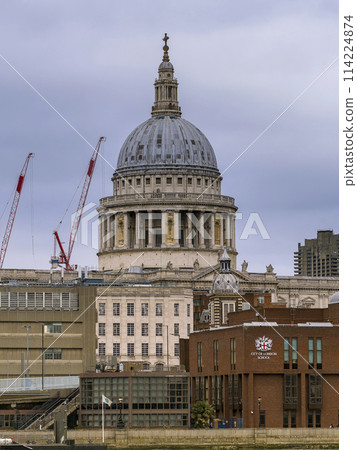 St Paul's Cathedral, London, UK 114224874