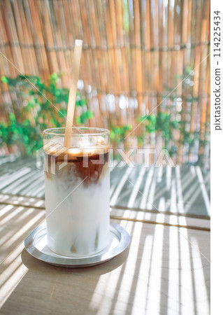 Cafe latte 114225434