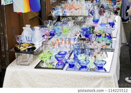 有田陶瓷市場〉 114225512