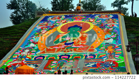 中國，青海省，西寧，塔阿爾寺，大唐卡揭幕 114227722