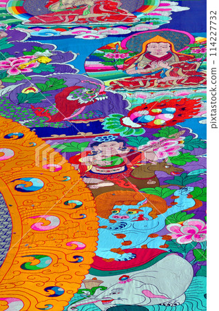 中國，青海省，西寧，塔阿爾寺，大唐卡揭幕 114227732