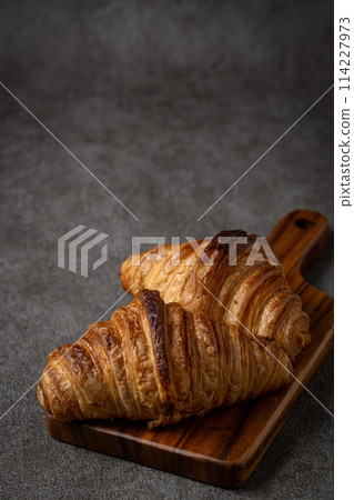 Croissant  114227973