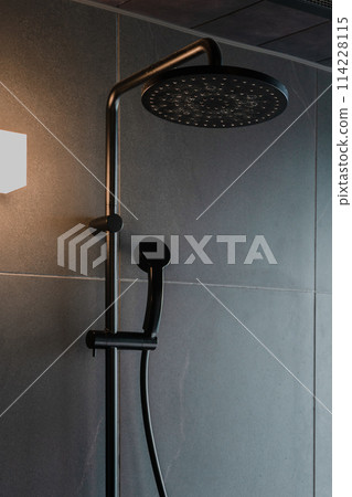 Overhead shower, black Overhead shower, black 114228115