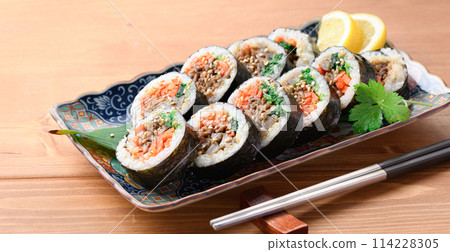 韓式海苔卷紫菜包飯（Bulgogi gimbap） 114228305