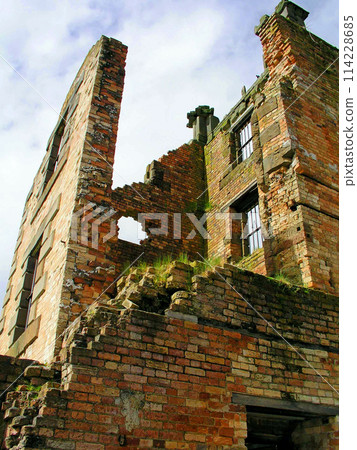 Australia, Tasmania, Port Arthur, Convict Ruins, heading towards Chapman Street 114228685