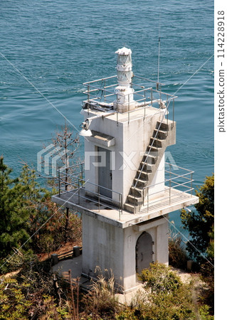 來島海峽馬島長夏花燈塔 來島海峽馬島長夏花燈塔 114228918