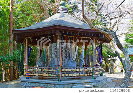 Sendai, the City of Trees, Daimanji Temple, Kokuzodo, Guardian of the Zodiac, Octagonal Hall 114229908