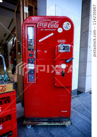 懷舊可口可樂自動販賣機 懷舊可口可樂自動販賣機 114230867