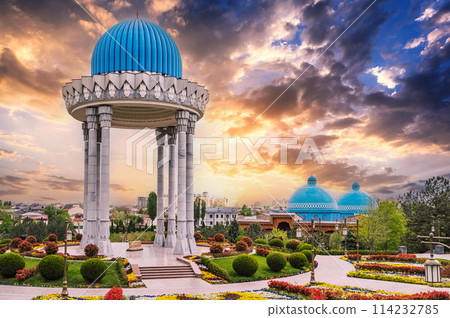 landmark monument Patriots Memorial and Museum of Victims of Political Repression in park in Tashkent in Uzbekistan landmark monument Patriots Memorial and Museum of Victims of Political Repression in park in Tashkent in Uzbekistan 114232785