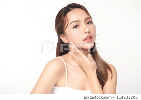 Beautiful young asian woman with clean fresh skin on white background, Face care, Facial treatment, Cosmetology, beauty and spa, Asian women portrait. 114233200